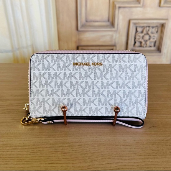 NWT - Picture 10 of 13